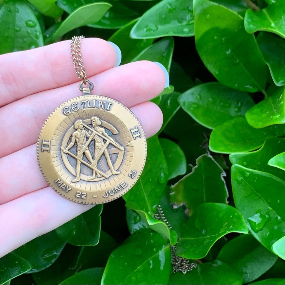 Vintage Rare Gemini Zodiac Heavy Pendant Necklace